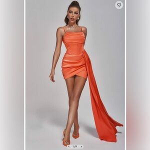 BELLA BARNETTE | dress